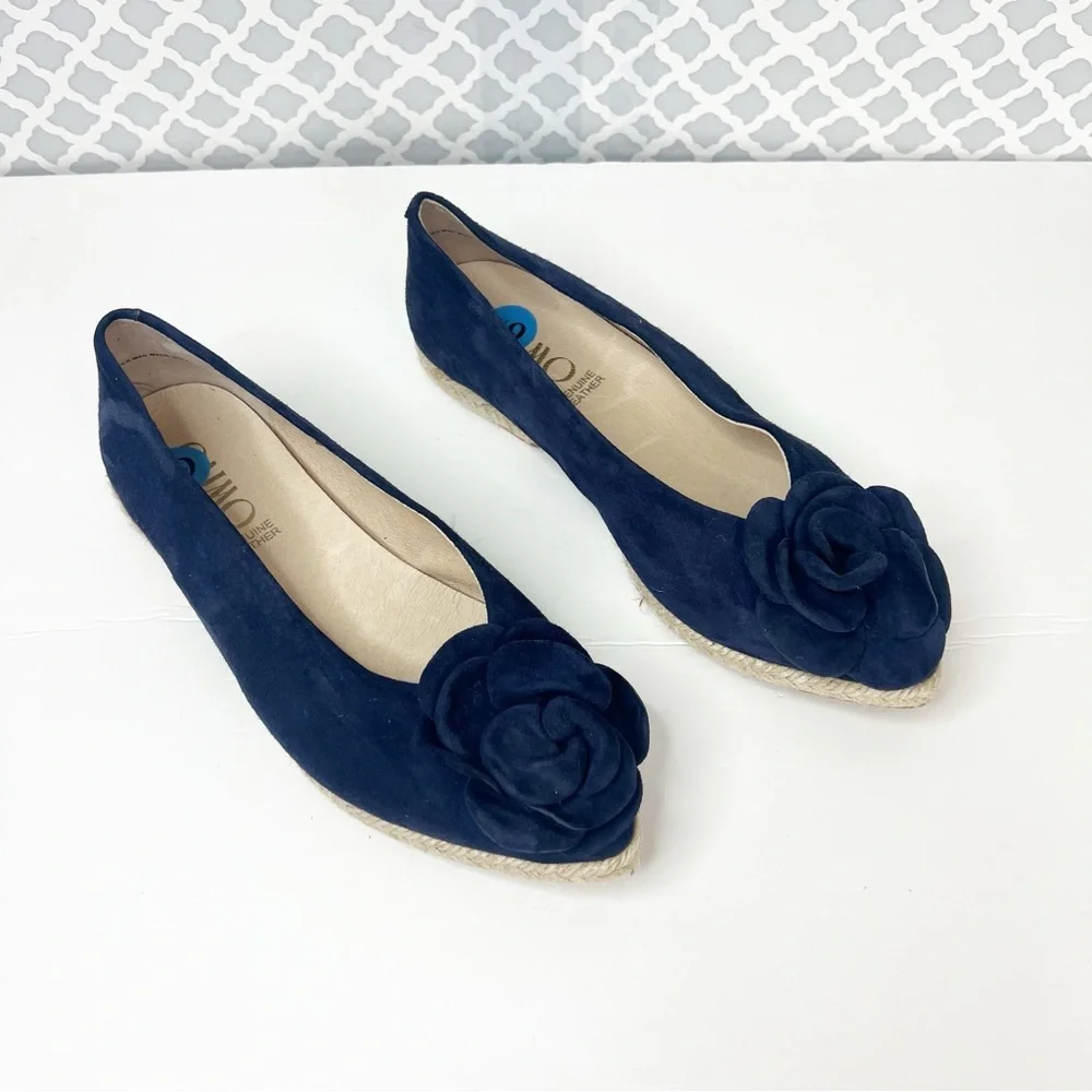 NWOB Gaimo Isbel Suede Espidrille Ballerina with Rose in Ultramarine Navy